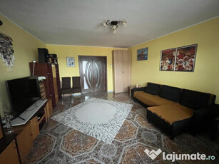 Particular, apartament 3 camere Piata Unirii