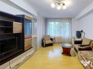 Tur Virtual! Apartament modern si confortabil, Central, Targ