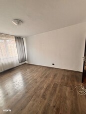 Vând apartament 2 camere decomandat