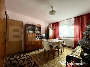 Apartament 3 camere, 44 mp, zona Astra