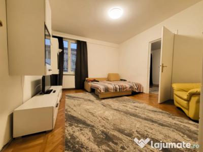 Apartament,2 camere,Centru