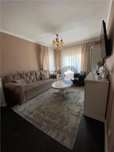 Apartament luxos,4camere,3balcoane,2bai,decomandat,Calea Floresti de vanzare