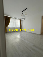 - Apartament 3 camere