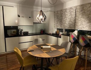 APARTAMENT CU 3 CAMERE SI PARCARE INCLUSA