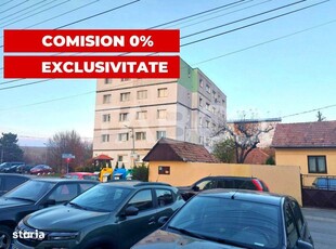 Apartament de vanzare 3 camere 55 mpu etaj 3 Piata Noua Cisnadie