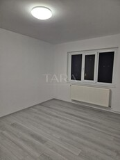 Apartament renovat in Zona Primaverii !!