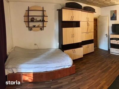 Apartament cu 2 camere, spre inchiriere in 7 Noiembrie