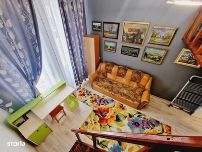 Apartament la casa in curte comuna ultacentral, Oradea