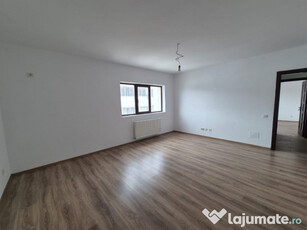 Apartament 2 camere de vânzare, etaj 1, Strada Postalionului, Sector 4