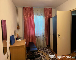 Apartament 2 camere Ploiești vest aleea Godeanu