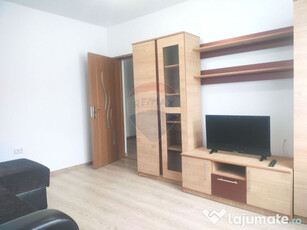 Apartament cu trei camere în zona Vitrometan- de inchiriat