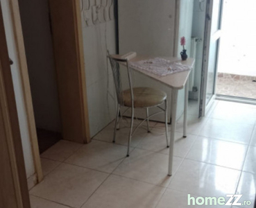 2 camere zona Costin Georgian