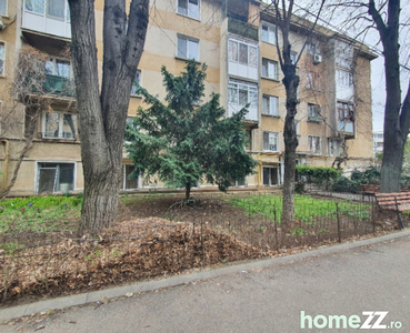 Apartament 2 camere situat în zona centrala