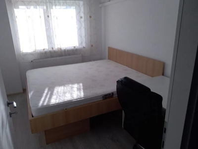 Apartament 3 camere 50mp bloc 2015, zona Pallady