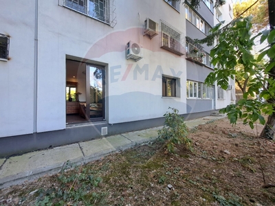 Apartament 3 camere inchiriere in bloc de apartamente Bucuresti, Titan