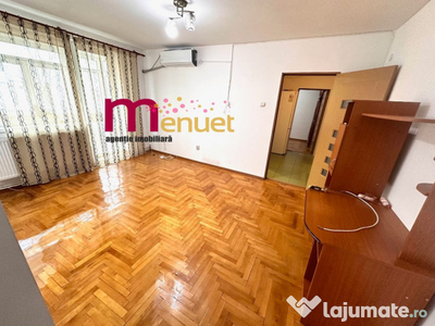 Apartament 3 camere,str.Ion Luca Caragiale