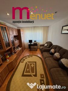 Apartament 4 camere com. Frecatei