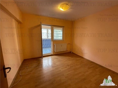 Apartament cu 3 camere - 77mp - renovat - Colentina