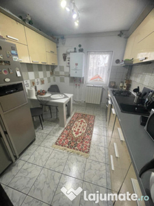 Apartament cu 4 camere decomandate in zona Dacia