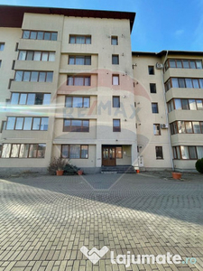 Apartament de închiriat lângă Liceul 