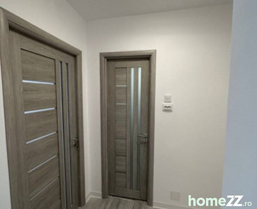 Blvd Alexandru Obregia 2 cam 53 mp renovat et 8 din 10