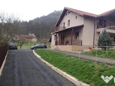 Casa in Deva, P+M + Garaj dublu separat, Viile Noi, suprafata 2042 mp