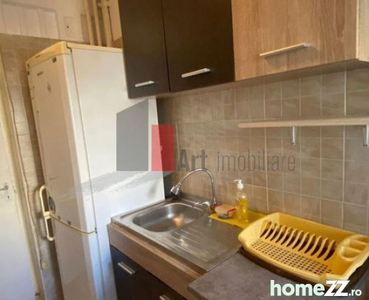 Vânzare apartament Complexul Huedin