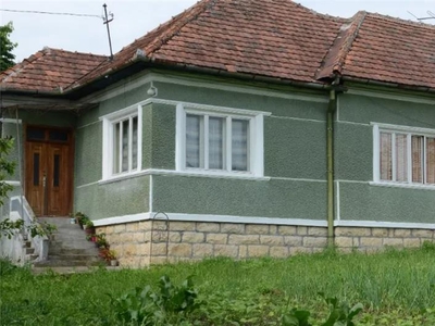 Casa de vanzare in AGHIRESU