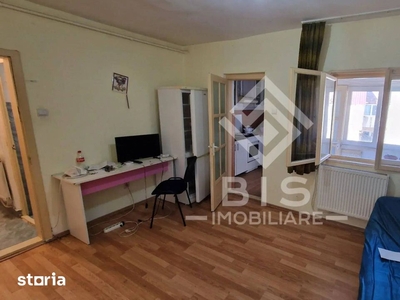 Apartament 4 camere Romancierilor, Drumul Taberei , renovat