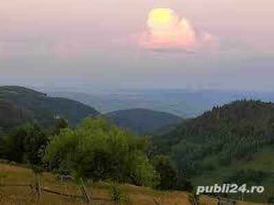 Vând teren intravilan in Muntele Bocului (Băișoara)