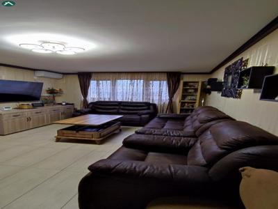 Apartament de vanzare, 3 camere, in Bucuresti, zona Rahova