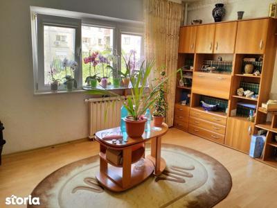 Apartament 3 camere Gorjului