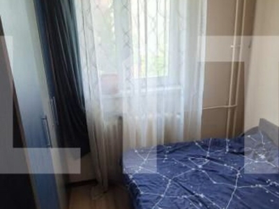 Apartament de 3 camere, 35mp,, zona Hermes