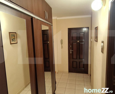 Apartament cu doua camere zona Stefan Cel Mare