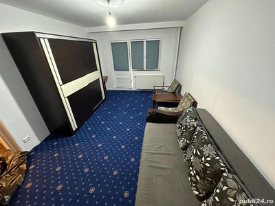 închiriere apartament 3 camere decomandat Dristor -Ramnicu Vâlcea