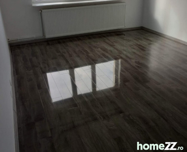 URGENT !!! DE VANZARE APARTAMENT 2 CAMERE TOPOLOVENI