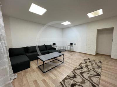 Apartament cu 2 camere ,Finisat si Mobilat , situat Central!