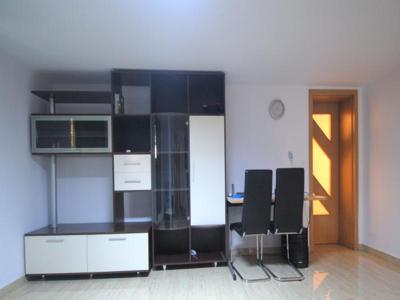 Apartament 2 camere la casa,zona linistita - Soarelui