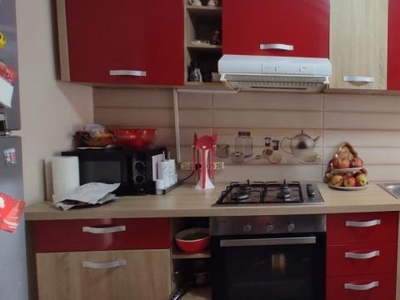 Apartament 1 camera, etajul 1, mobilat si utilat, zona Canta, Iasi