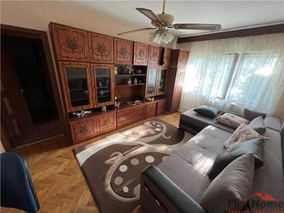 Apartament 2 camere, etaj 3, zona Gara Lidl