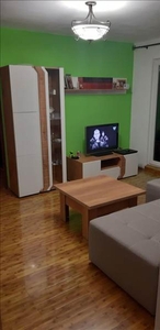 Apartament 2 camere etaj intermediar zona Judetean, Brasov