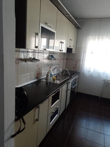 Apartament 2 camere, Floresti, zona Vivo