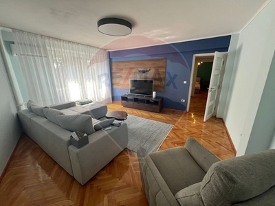 Apartament 2 camere inchiriere in bloc de apartamente Bihor, Oradea, Cantemir