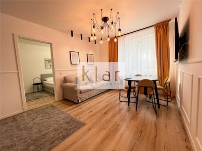 Apartament 3 camere 55mp, Piata Mihai Viteazu - strada Dacia