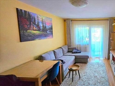 Apartament 3 camere decomandat, 2 balcoane, etajul 1 Scriitorilor, Brasov