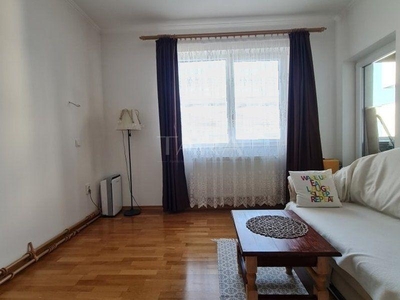 Apartament 3 camere, Floresti