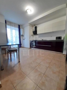 Apartament 3 camere in zona OASULUI