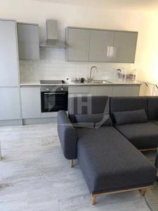 Apartament 3 camere, modern, parcare, AC, ZONA AUCHAN-IRIS