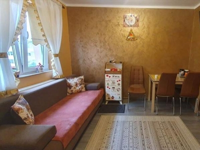 Apartament 3 camere renovat, mobilat zona VlahutaITC, Brasov