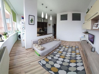 Apartament 40 Mp, zona Baciu- Petrom